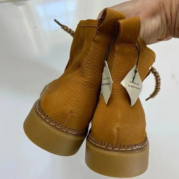 NWT Cole Haan Waterproof Summit Leather Chukka Bootie size 8.5 - Picture 12 of 16